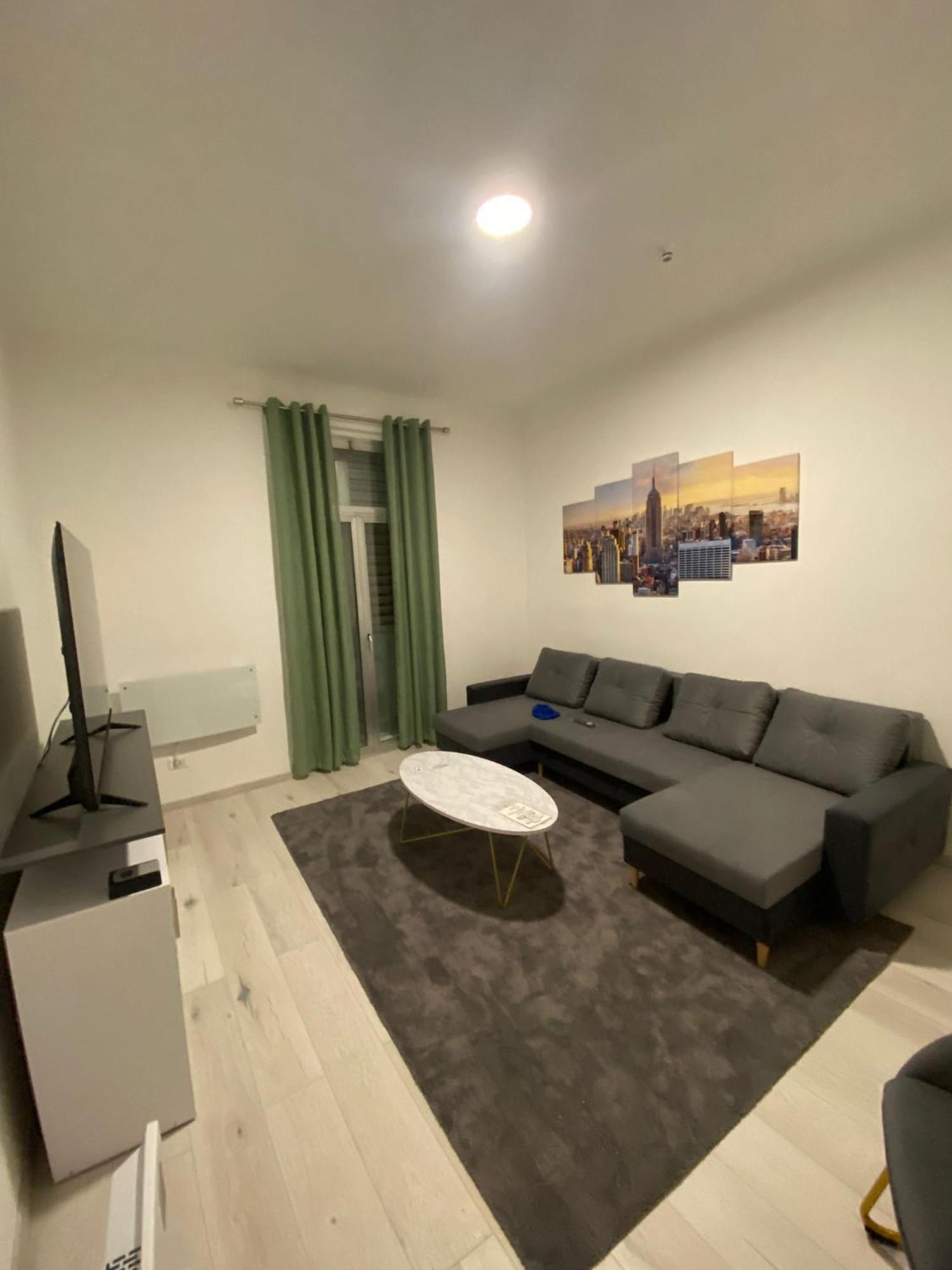 Trieste Boutique Apartment Екстер'єр фото